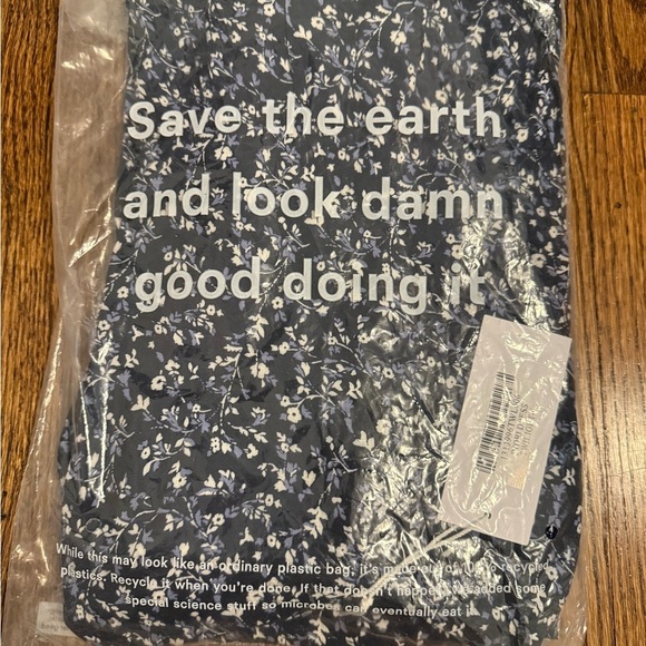 NWT Reformation Inori Dress Twilight size 6 - Picture 4 of 4